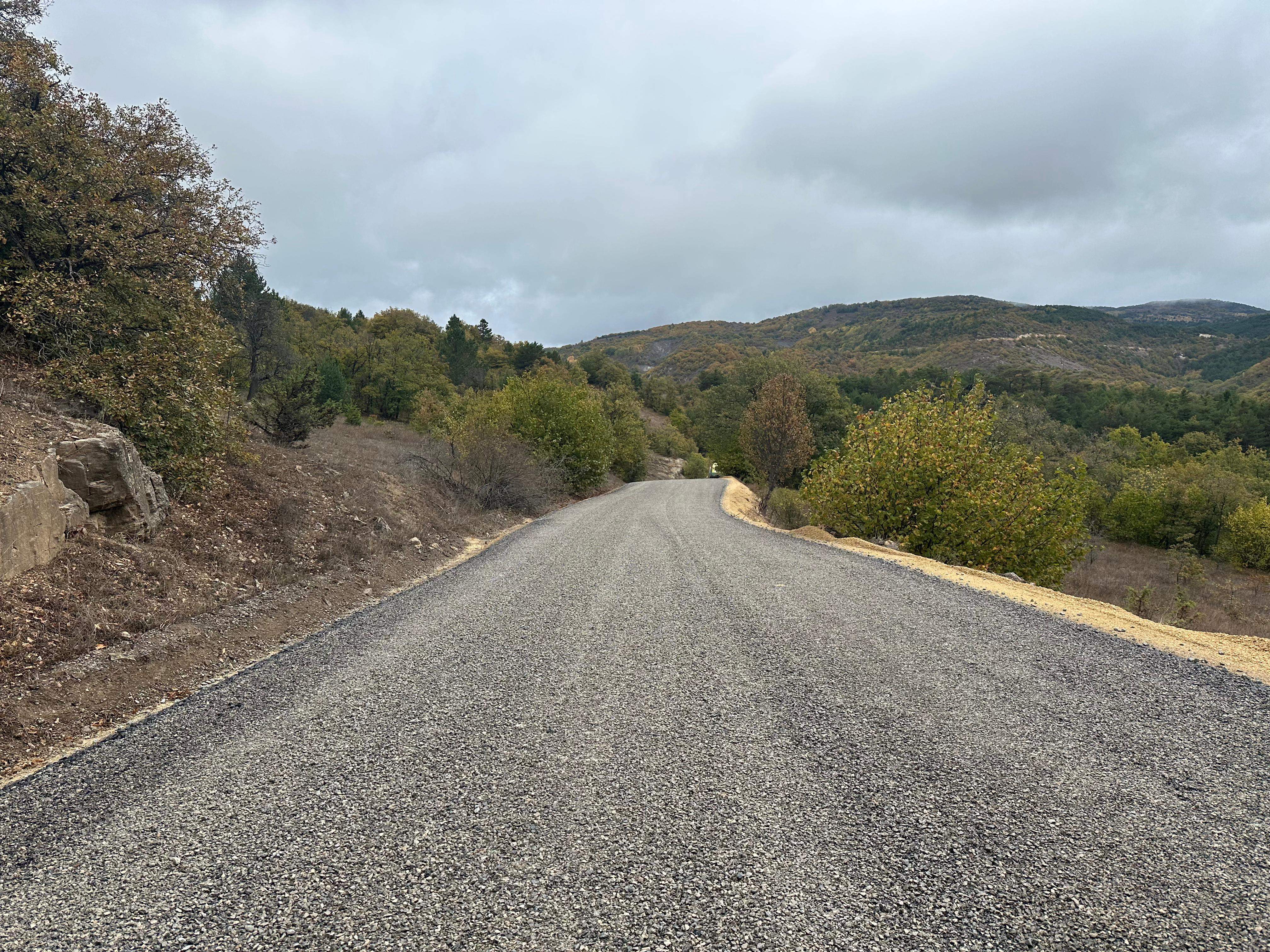 MESUDİYE’DE YOLLARIN KONFORU ARTIYOR